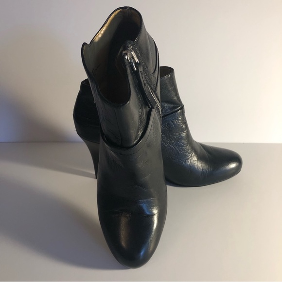 Nine West Black Leather Boots Size 7M - Picture 2 of 5